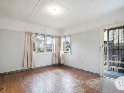 54 Unmack St, Chermside