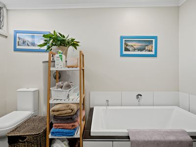 291-293 Hobart Road, Youngtown