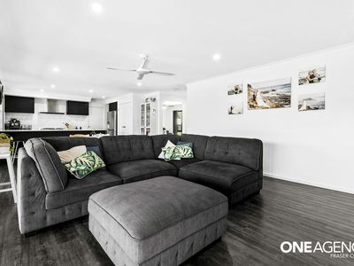 57 Ronaldo Way, Urangan