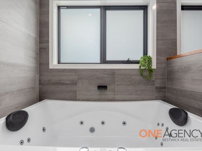 35 Keane Drive, Kelso