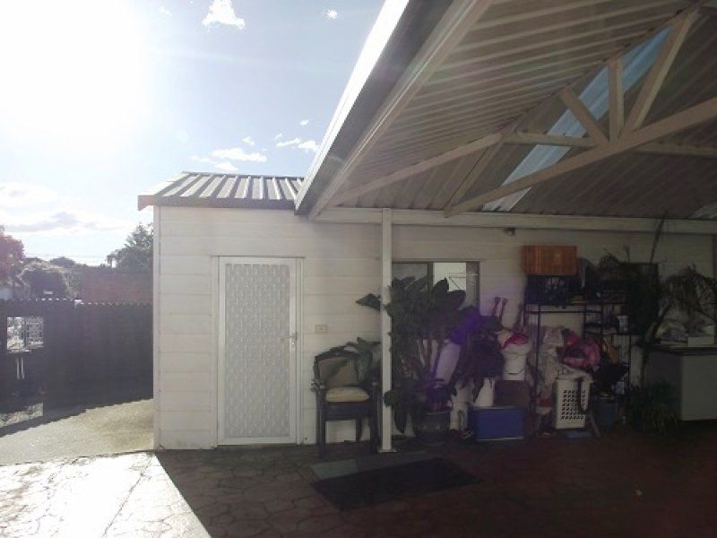 REAR / 35 Waratah Street, Canterbury