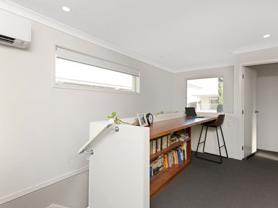 15 Tindale Place, Coomera