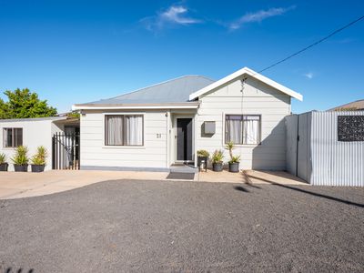 21 Lewis Street, Lamington