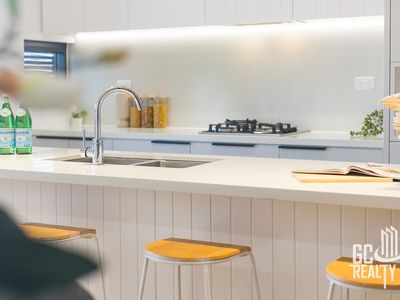 327 / 3 Gerbera Place, Kellyville
