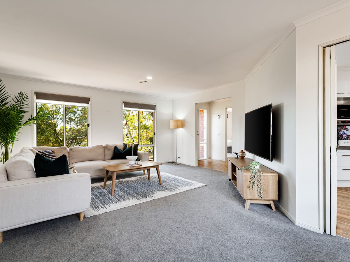 27 Fieldstone Boulevard, Beaconsfield