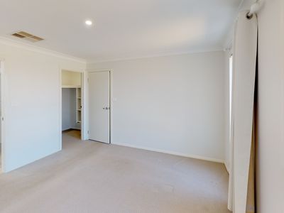 13 Mortlock Avenue, Dubbo
