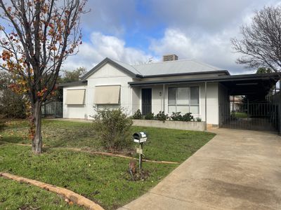 48 Edmondson Avenue, Griffith