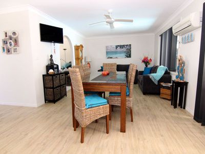 9 Undara Circuit, Forster