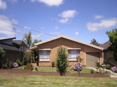 14 Ford St, Kangaroo Flat