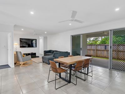 2 / 15 Tenni Street, Redlynch