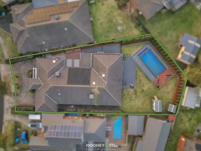 6 Waterville Vista, Cranbourne