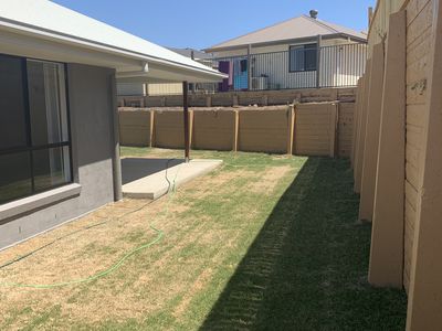 16  Stoneywood Street , Fernvale