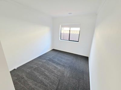 16 Ossary Road, Beveridge