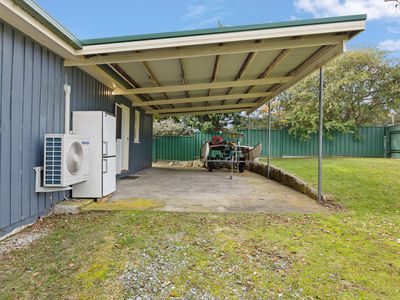 89 Sunset Boulevard, Clarence Point