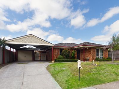 25 Langbourne Drive, Narre Warren South