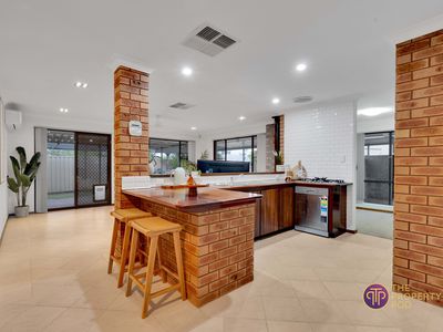 34 Hannan Place, Huntingdale