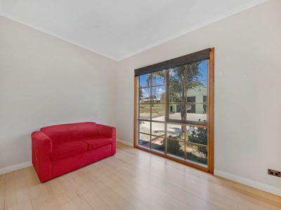 18 Sheridan Ct, Rutherglen