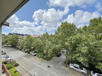 570 / 83-93 Dalmeny Avenue, Rosebery