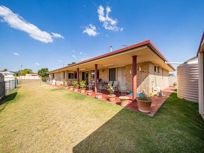 5 Avocado Crescent, Kingaroy