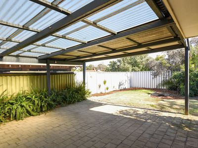 28 Parkway Road, Bibra Lake
