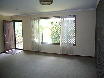9 / 7 Chamberlain Avenue, Rochedale South