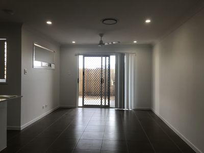 14 / 43 Farinazzo Street , Richlands