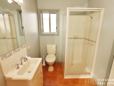 5 Sayer Court, Horsham
