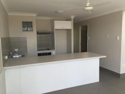 2 / 184 Torquay Road, Scarness