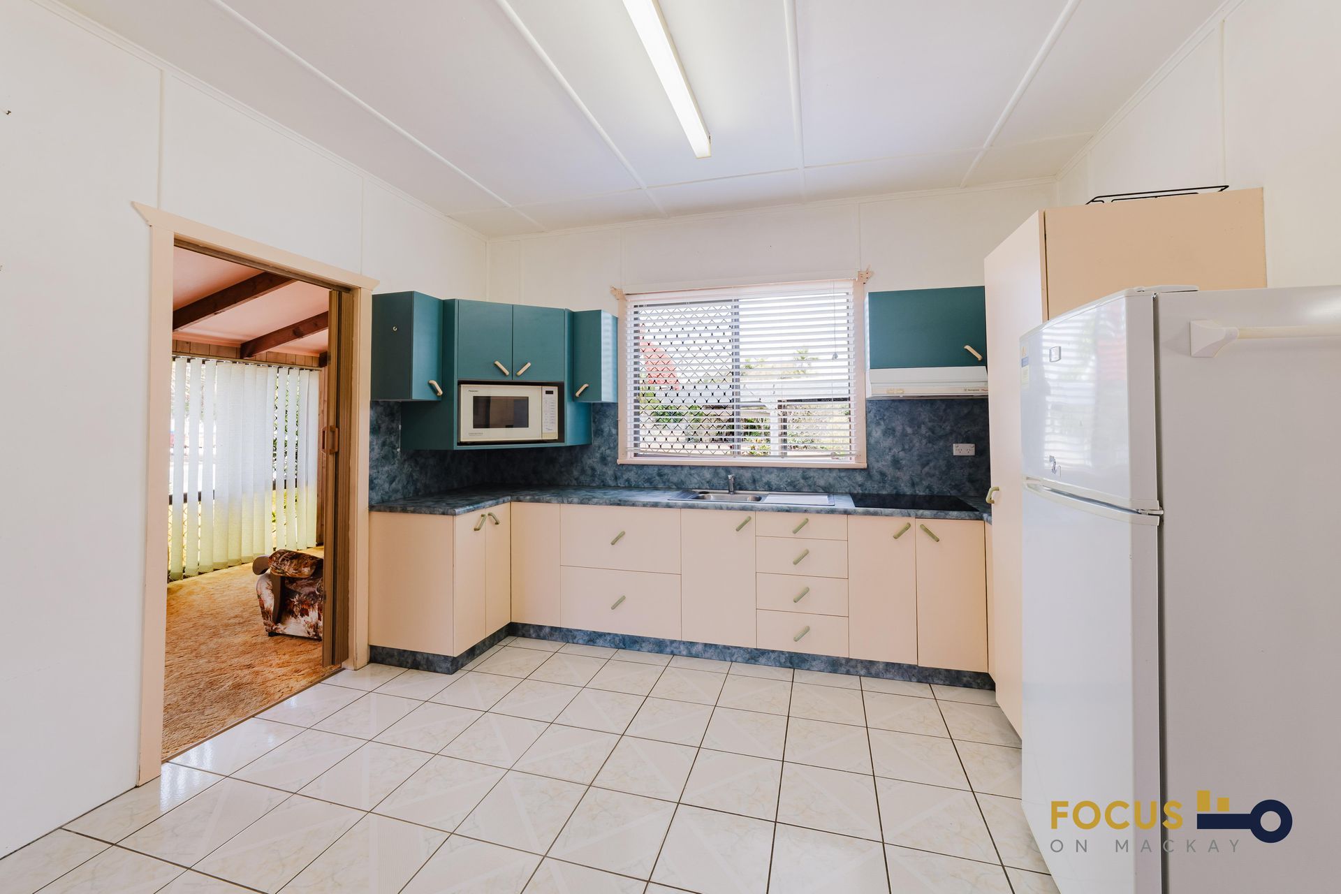House / 14 Lynch Street, East Mackay