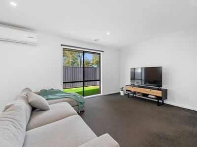 211A Raglan Street, Sale