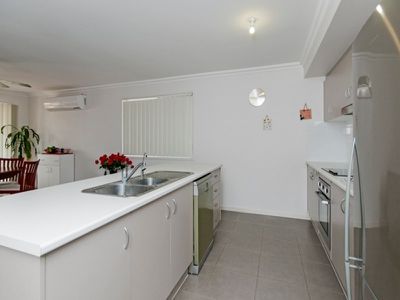 90 Westminster Crescent, Raceview