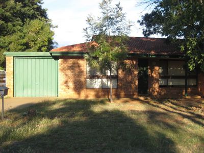 2 / 1 Meadowbank Drive, Dubbo