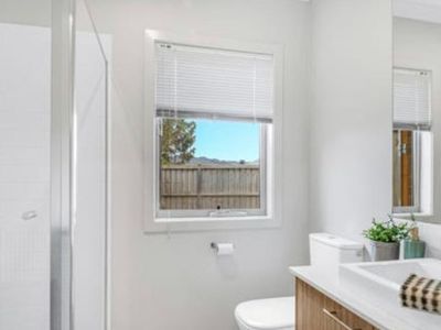 33 Pear Street, Wyndham Vale