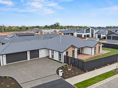 30 Guinevere Drive, Lincoln