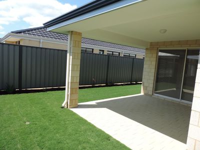 12 Skipton Street, Byford