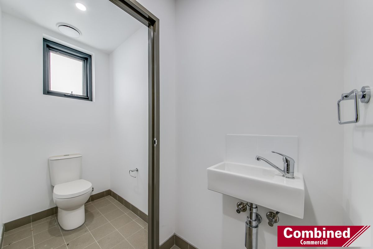 2 / 66 Turner Road, Smeaton Grange