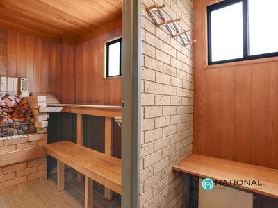 62 Chamberlain Road, Guildford