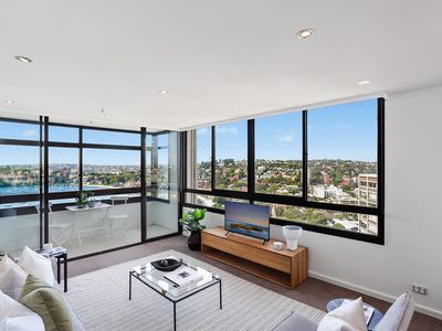 27 / 2 Eastbourne Road, Darling Point