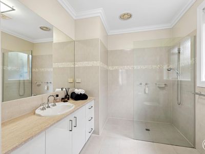 15 Twin Creek Court, Sunbury