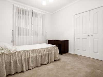 8 Rossiter Way, Winthrop