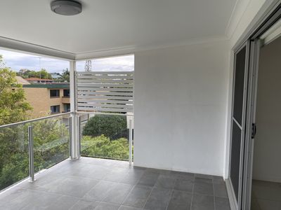 9 / 49 Gellibrand Street, Clayfield