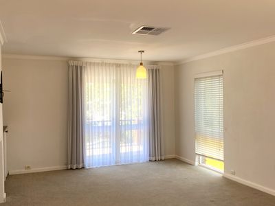 13 Barker Place, Karrinyup