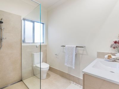 29 / 44 Scoparia Drive, Brookwater