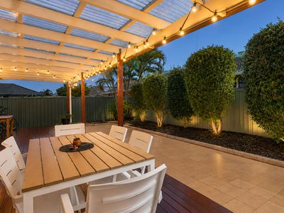 7 Razorbill St, Burleigh Waters
