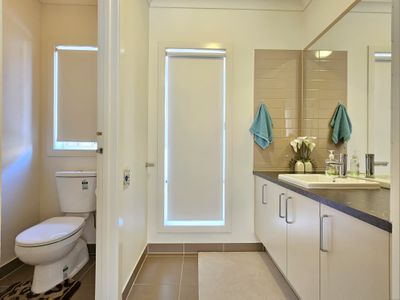 209 Sanctuary Lakes South Boulevard, Point Cook