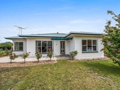 4 Battye Street, Millicent