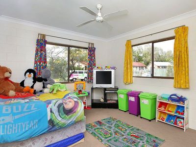 4 Felsted Court, Tewantin