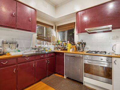 18 Buckley Street, Sale