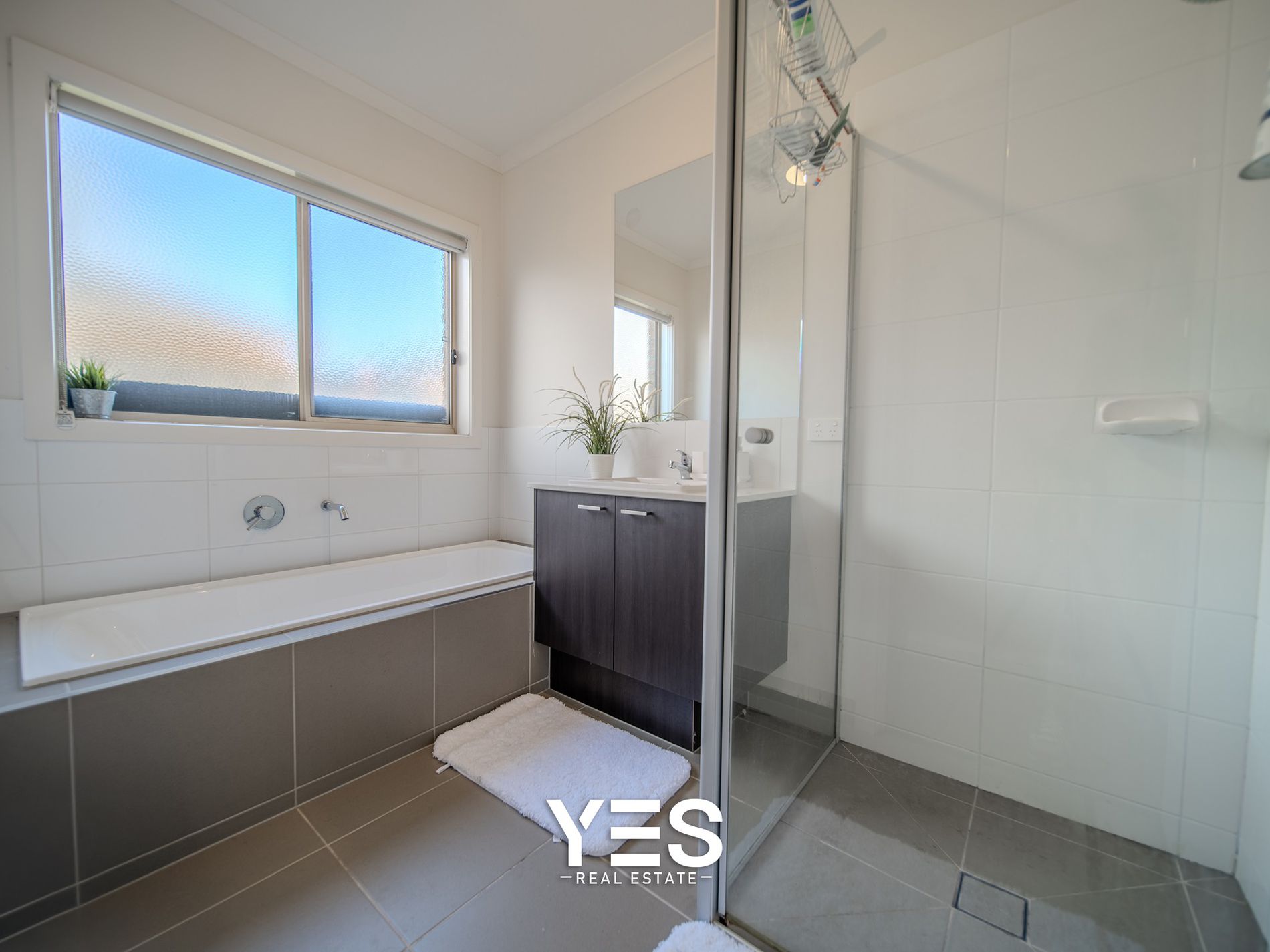 27 Langshan Road, Clyde North