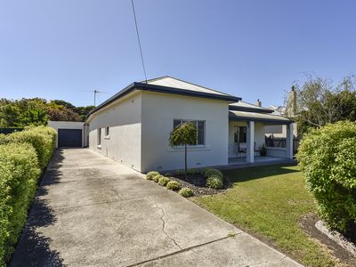 8 Aitken Street, Millicent